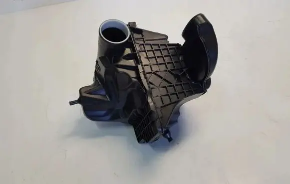 Renault Talisman Air filter box cover 