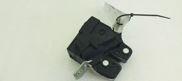 Mercedes-Benz A W176 Tailgate/trunk/boot lock/catch/latch A2467401100