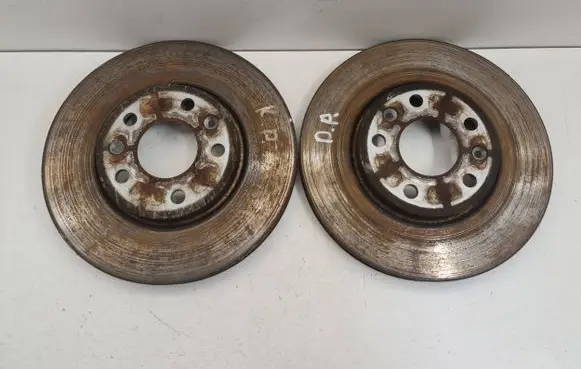Renault Captur II Front brake disc