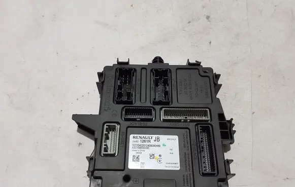 Dacia Sandero III Comfort/convenience module 284B21261R