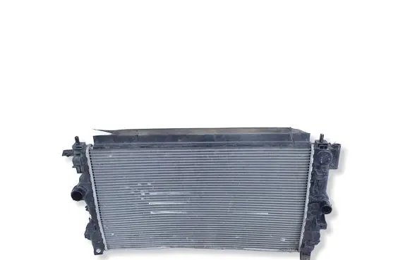 Opel Zafira C Coolant radiator 13311078