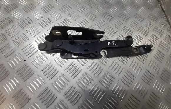 Audi A6 Allroad C6 Tailgate hinge 4F5827302