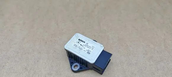 Mercedes-Benz E W211 ESP acceleration yaw rate sensor A0055422718
