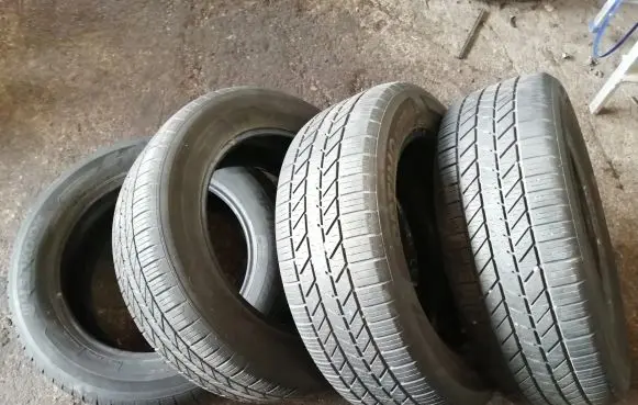 Subaru Outback R17 summer tire 22560R17