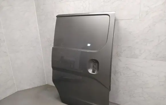 Nissan NV200 Side sliding door 