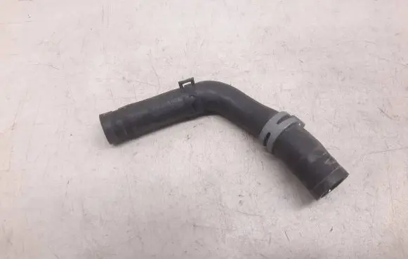 Audi A6 S6 C6 4F Engine coolant pipe/hose 4F0265370 3871