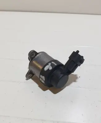 Volvo S80 Fuel pressure sensor 0928400 30473 08614
