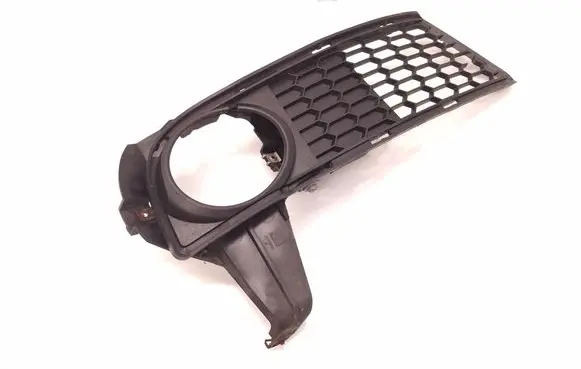 BMW 1 E82 E88 Front fog light trim/grill 8045450
