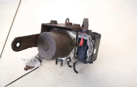 Hyundai i30 ABS Pump 6158944200 61589-44200