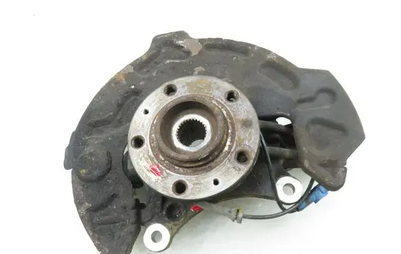 Peugeot 508 Front wheel hub spindle knuckle 