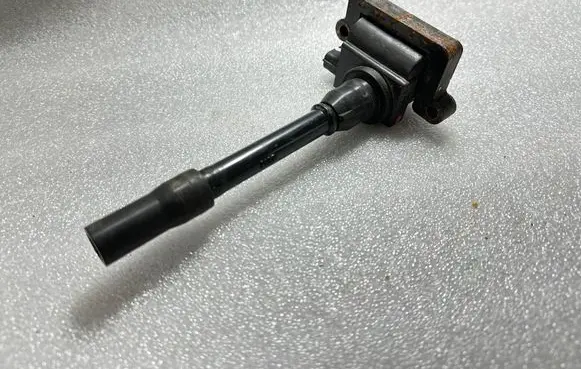 Mitsubishi Space Star High voltage ignition coil FK0138