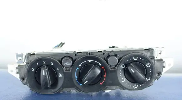 Ford Focus Climate control unit 3M5T-18549-AD