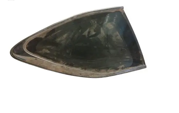 Subaru Outback (BS) Rear side window