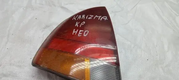 Mitsubishi Carisma Rear/tail lights