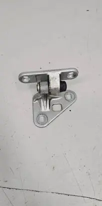 Mercedes-Benz E W211 Front door upper hinge 0111