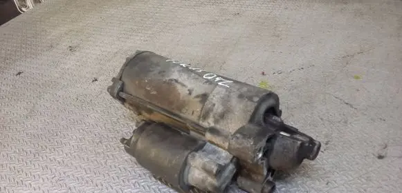 Ford Focus C-MAX Starter motor 4M5T11000FB
