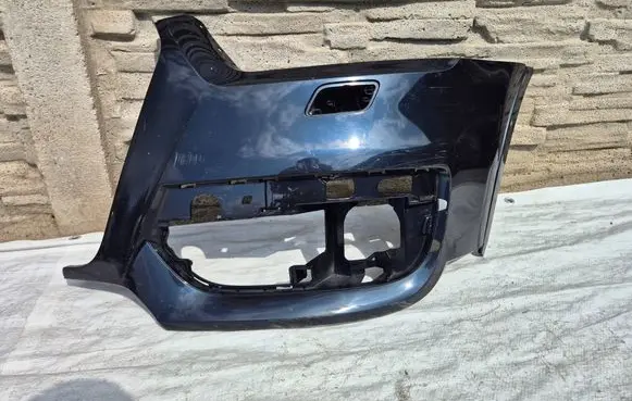 Audi Q3 8U Front bumper corner part panel trim 8U0807437B