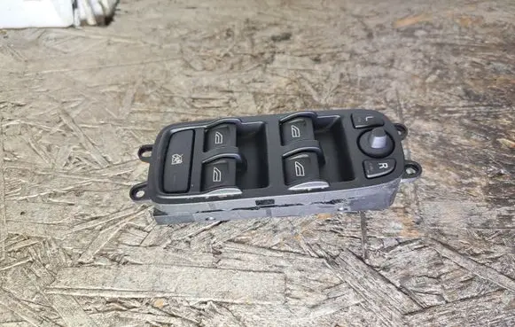 Volvo S40 Electric window control switch 30773210 03454100