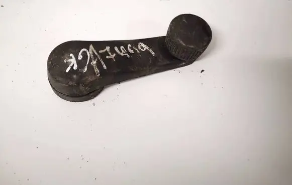 Skoda Roomster (5J) Front door window winding handle 1h0837581d