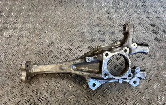 Toyota Mirai II Front wheel hub 