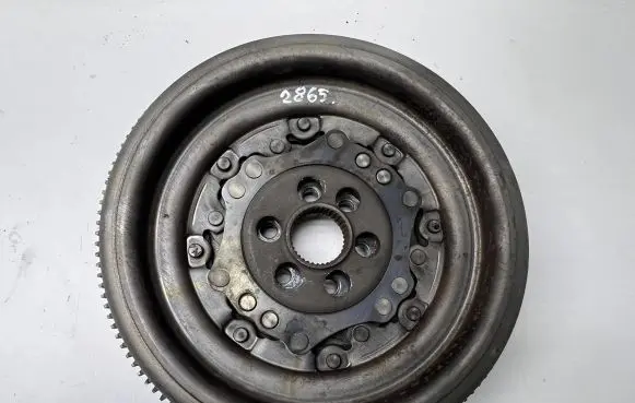 Volkswagen Cross Touran I Flywheel