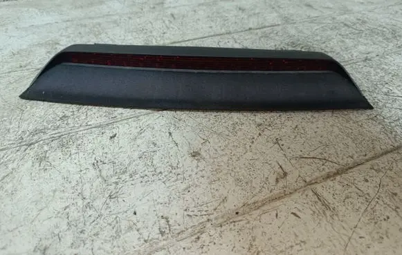 Volkswagen PASSAT B5.5 Third/center stoplight 1J5945121