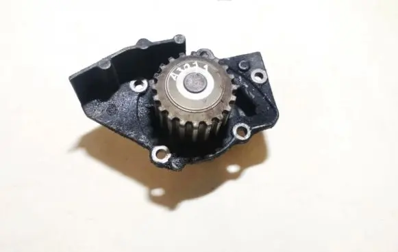 Peugeot 206 Water pump 9630772680 30840316