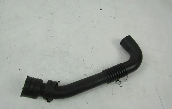 Volkswagen Polo III 6N 6N2 6NF Breather valve 045103493D