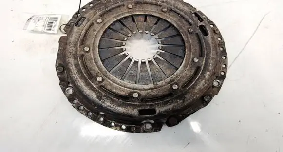 Volkswagen PASSAT B6 Pressure plate DUALMASS