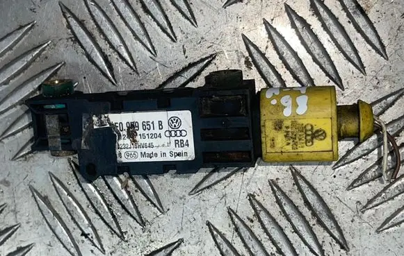 Audi A4 S4 B6 8E 8H Airbag deployment crash/impact sensor 8F0959651B 151204