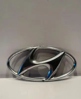 Hyundai Tucson LM Manufacturer badge logo/emblem 