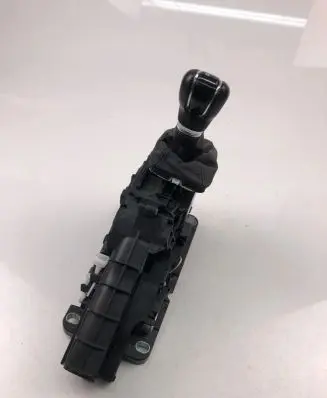 Volvo S90, V90 Gear shifter/selector 31437769