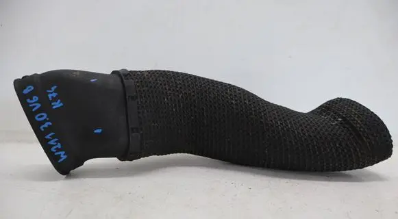 Mercedes-Benz E W211 Air intake duct part A2720940311