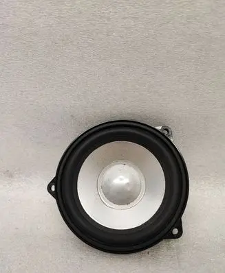 Land Rover Discovery 4 - LR4 Front door high frequency speaker 5H2218808FA