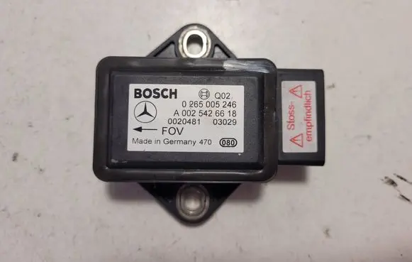 Mercedes-Benz E W211 ESP acceleration yaw rate sensor a0025426618 0265005246 0020481