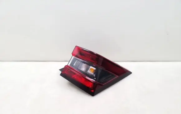 Nissan Juke II F16 Rear/tail lights 265506PA0A