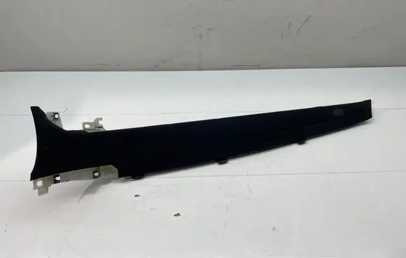 (C) pillar trim