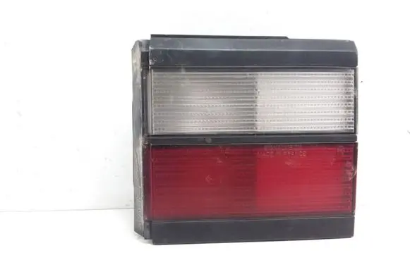 Volkswagen PASSAT B3 Tailgate rear/tail lights 333945108