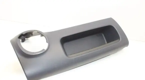 Opel Vivaro Dashboard glove box trim 683116590R