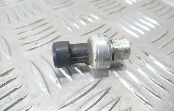 Opel Signum Air conditioning (A/C) pressure sensor 09131721