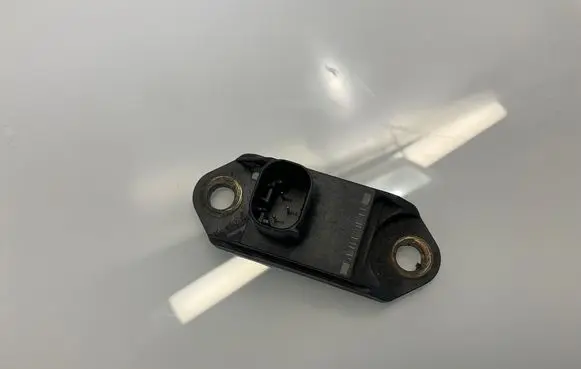 Mercedes-Benz E W211 Airbag deployment crash/impact sensor 0025426918 A0025426918