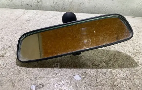 Subaru Outback Rear view mirror (interior) E13010836