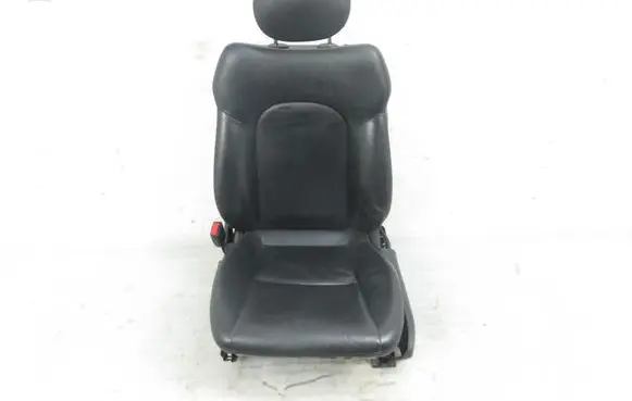 Mercedes-Benz C W203 Front driver seat 
