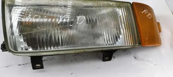 Volkswagen Transporter - Caravelle T4 Headlight/headlamp NOCODE