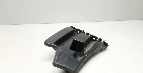 Volvo S60 Front bumper mounting bracket 30796625