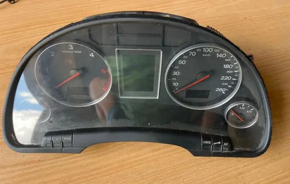 Audi A4 S4 B6 8E 8H Speedometer (instrument cluster) 1036901830