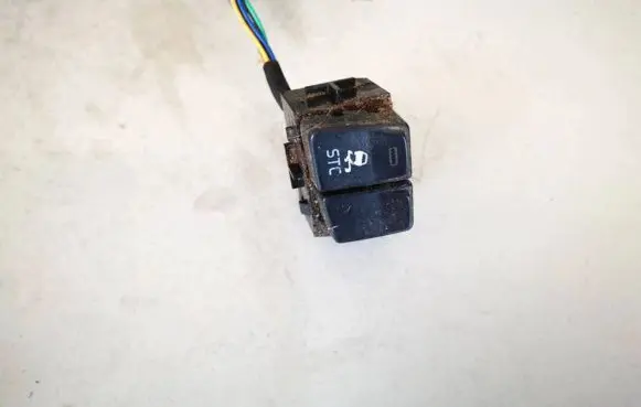 Volvo V50 Traction control (ASR) switch 8685380