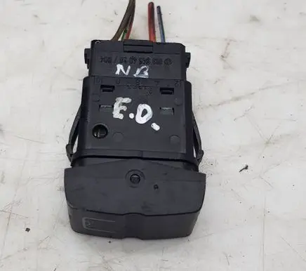 Mercedes-Benz Sprinter W906 Interior lighting switch 0085458607