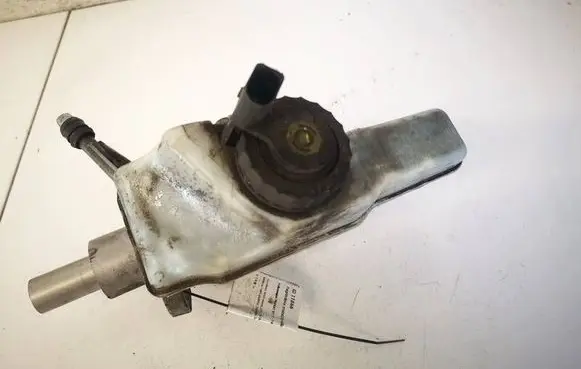 Volkswagen PASSAT B6 Brake fluid reservoir 3C2611301