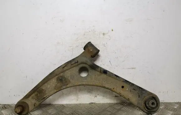 Mitsubishi Outlander Front lower control arm/wishbone